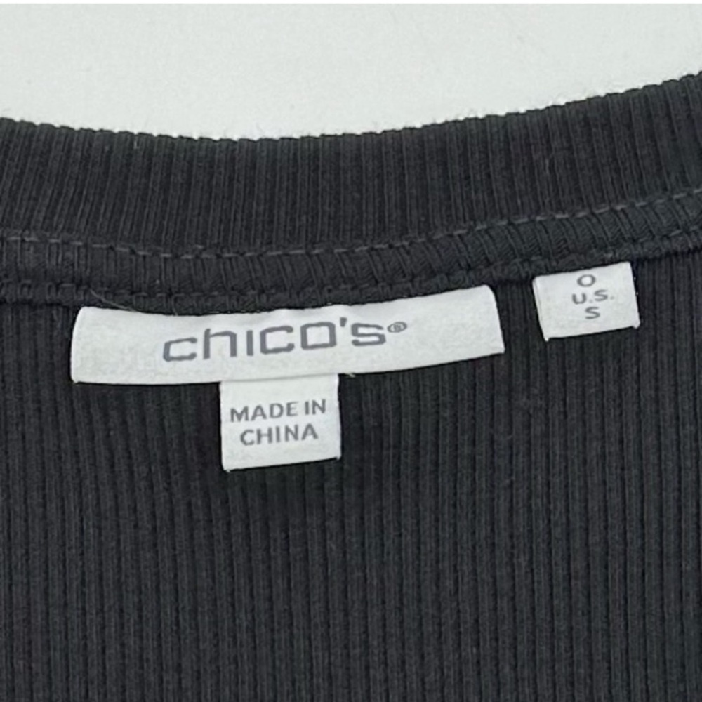 Chico's Black Ribbed Knit V Neck Blouse Small - Picture 4 of 9
